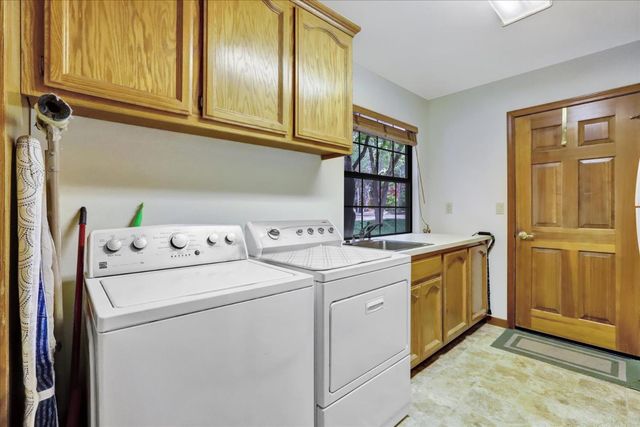 11774 Skipper Ct, Penn Valley, CA 95946