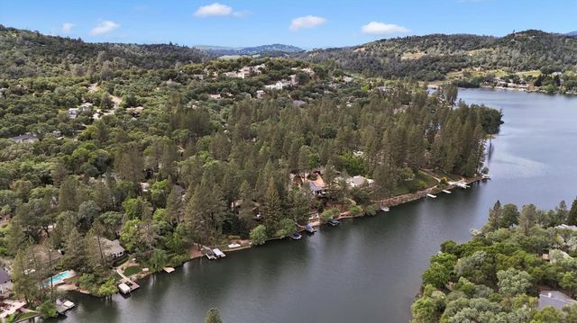 11774 Skipper Ct, Penn Valley, CA 95946
