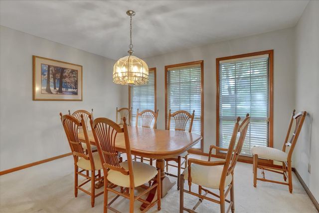 11774 Skipper Ct, Penn Valley, CA 95946