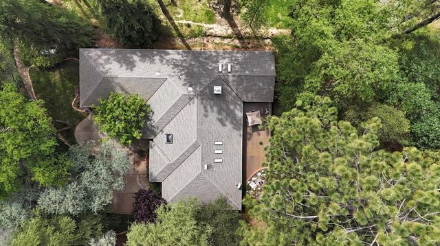 11774 Skipper Ct, Penn Valley, CA 95946