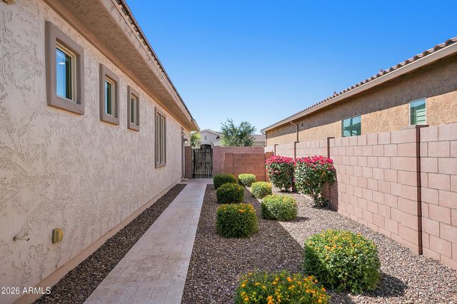 10730 E TRAVERTINE Avenue, Mesa, AZ 85212