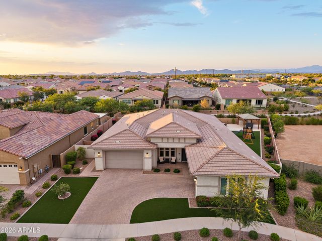 10730 E TRAVERTINE Avenue, Mesa, AZ 85212