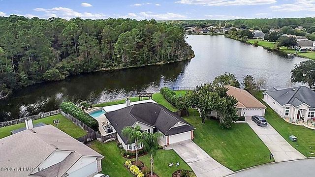 8064 BRIDGECREEK Drive, Jacksonville, FL 32244
