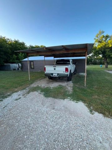 1308 N Mesquite Street N, Goldthwaite, TX 76844