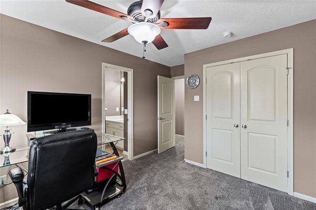 8700 NE 91st Terrace, Kansas City, MO 64157