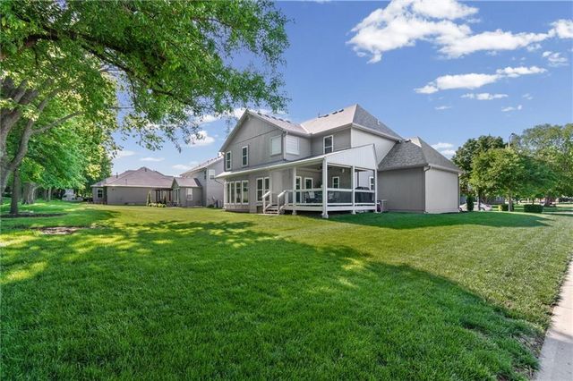 8700 NE 91st Terrace, Kansas City, MO 64157