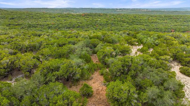 1216 Overland Stage RD, Dripping Springs, TX 78620