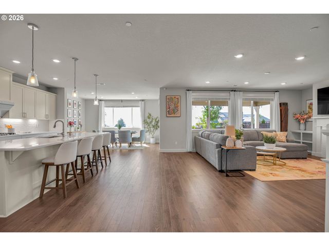 1739 Nw HANCOCK Dr, Camas, WA 98607