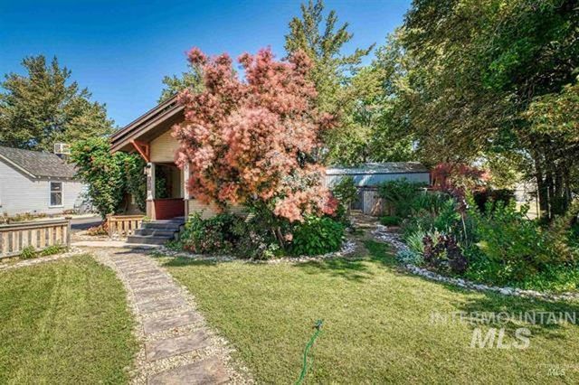 1015 E Logan St, Caldwell, ID 83605