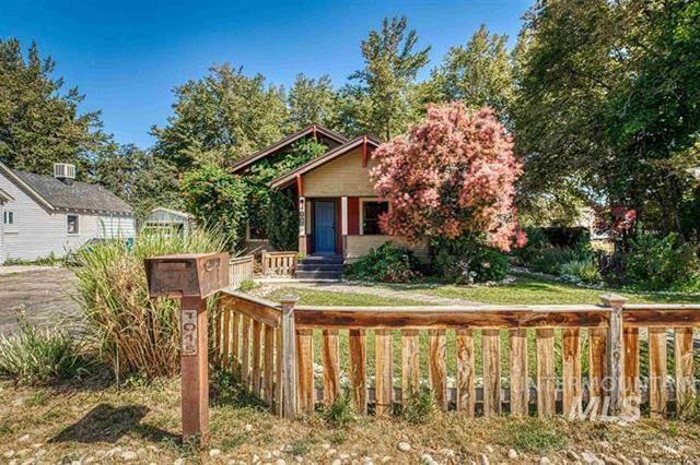 1015 E Logan St, Caldwell, ID 83605