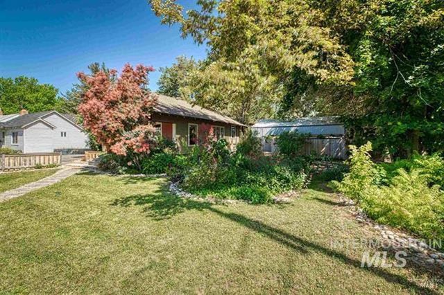 1015 E Logan St, Caldwell, ID 83605