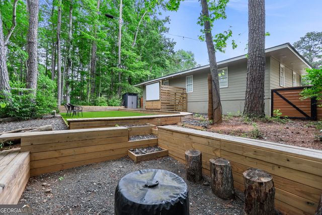 9 W Park Court, Newnan, GA 30263