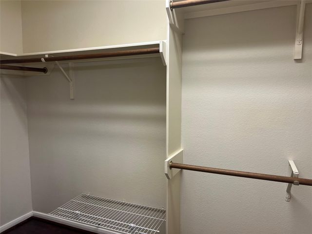 8815 Crazy Horse Trail, Houston, TX 77064