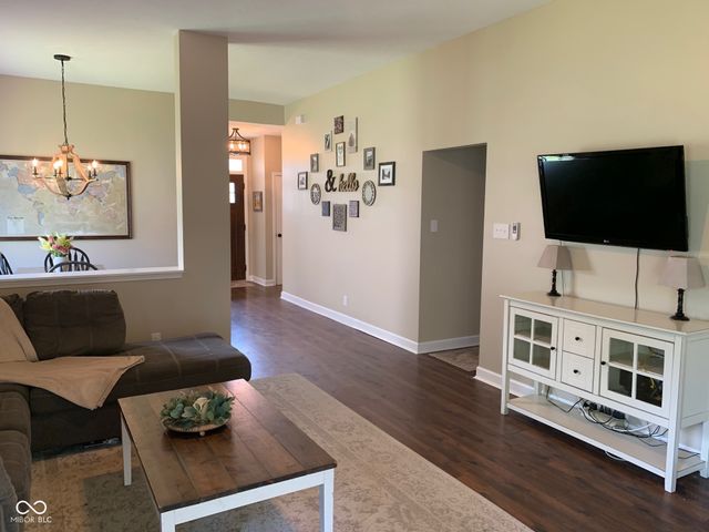 7818 Red Sunset Way, Avon, IN 46123