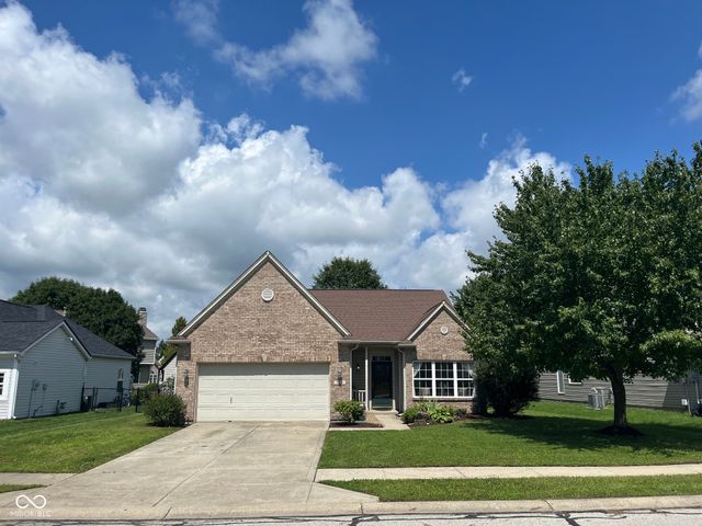 7818 Red Sunset Way, Avon, IN 46123