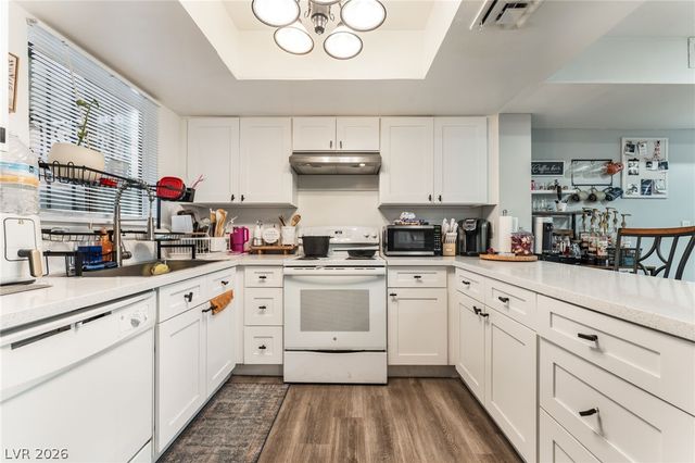 6285 West Washington Avenue, Las Vegas, NV 89107