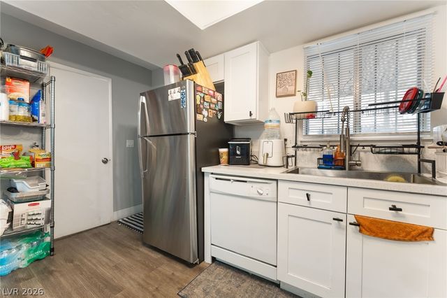 6285 West Washington Avenue, Las Vegas, NV 89107