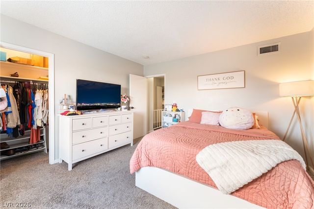 6285 West Washington Avenue, Las Vegas, NV 89107