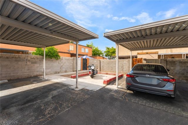 6285 West Washington Avenue, Las Vegas, NV 89107