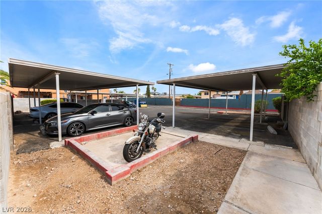 6285 West Washington Avenue, Las Vegas, NV 89107
