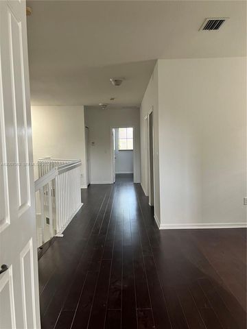 16475 SW 84th Ln 1, Miami, FL 33193