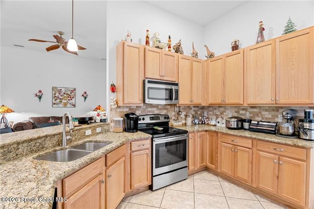 3385 Soft Breeze Circle, Melbourne, FL 32904