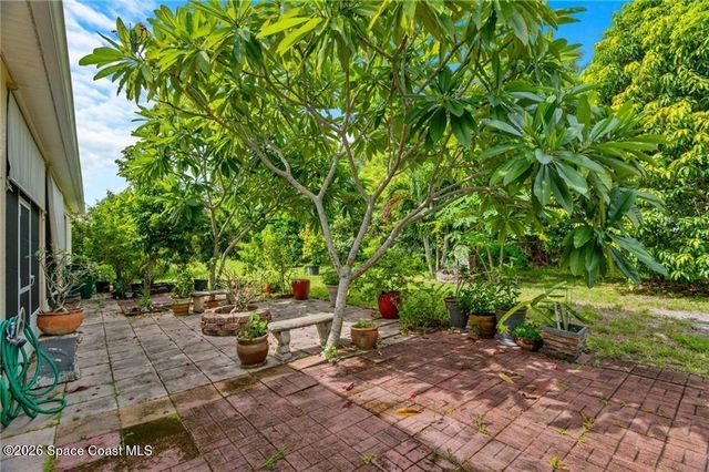 3385 Soft Breeze Circle, Melbourne, FL 32904