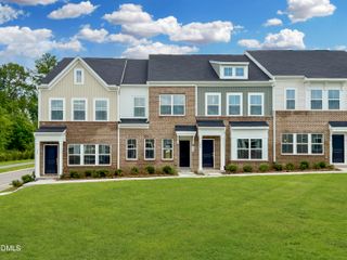 139 Flowering Maple Way 276, Garner, NC 27529
