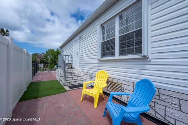971 Laurel Circle, Barefoot Bay, FL 32976