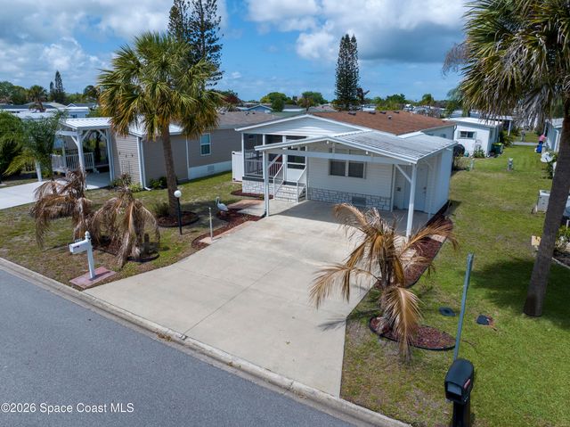 971 Laurel Circle, Barefoot Bay, FL 32976