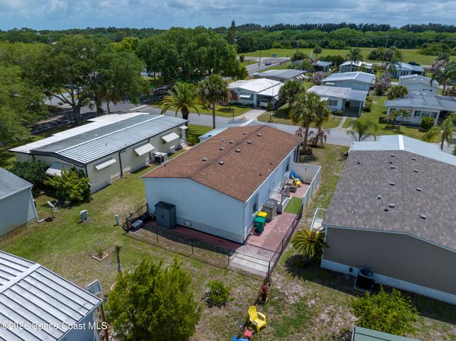 971 Laurel Circle, Barefoot Bay, FL 32976
