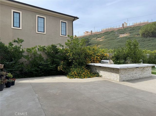 101 interstellar, Irvine, CA 92618