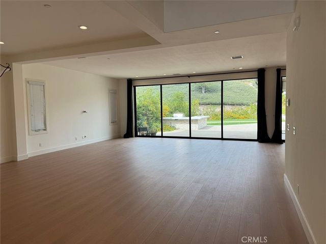 101 interstellar, Irvine, CA 92618