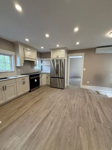 128 Prichard Street 2R, Fitchburg, MA 01420