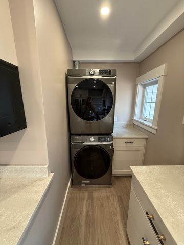 128 Prichard Street 2R, Fitchburg, MA 01420