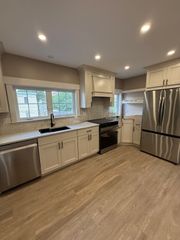 128 Prichard Street 2R, Fitchburg, MA 01420