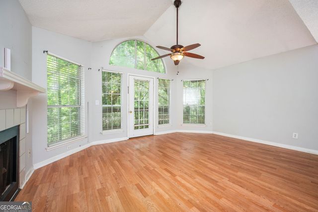 915 Wentworth Court, Johns Creek, GA 30022