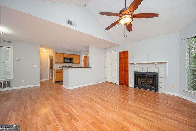915 Wentworth Court, Johns Creek, GA 30022