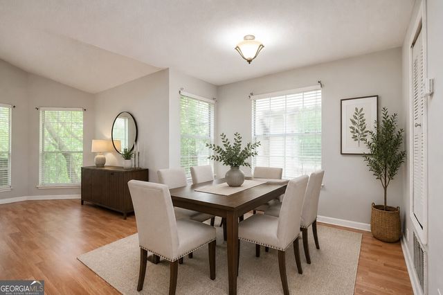 915 Wentworth Court, Johns Creek, GA 30022