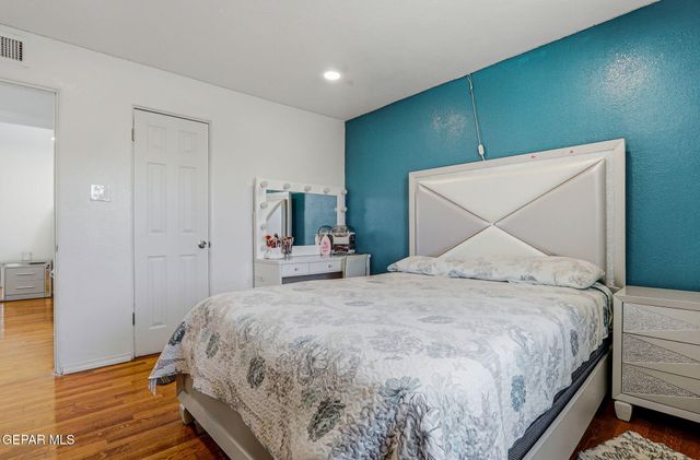 1928 SAINT JOHNS Drive, El Paso, TX 79903