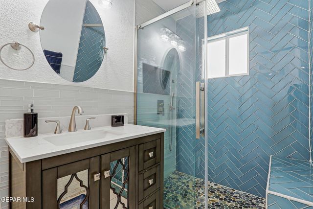 1928 SAINT JOHNS Drive, El Paso, TX 79903