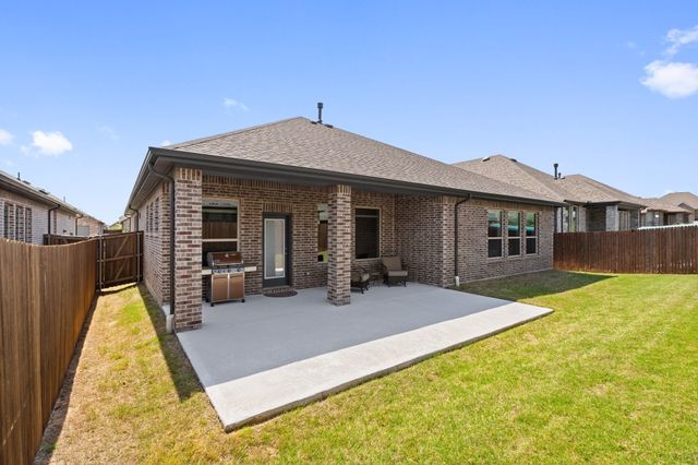 1664 Sheldon Drive, Forney, TX 75126