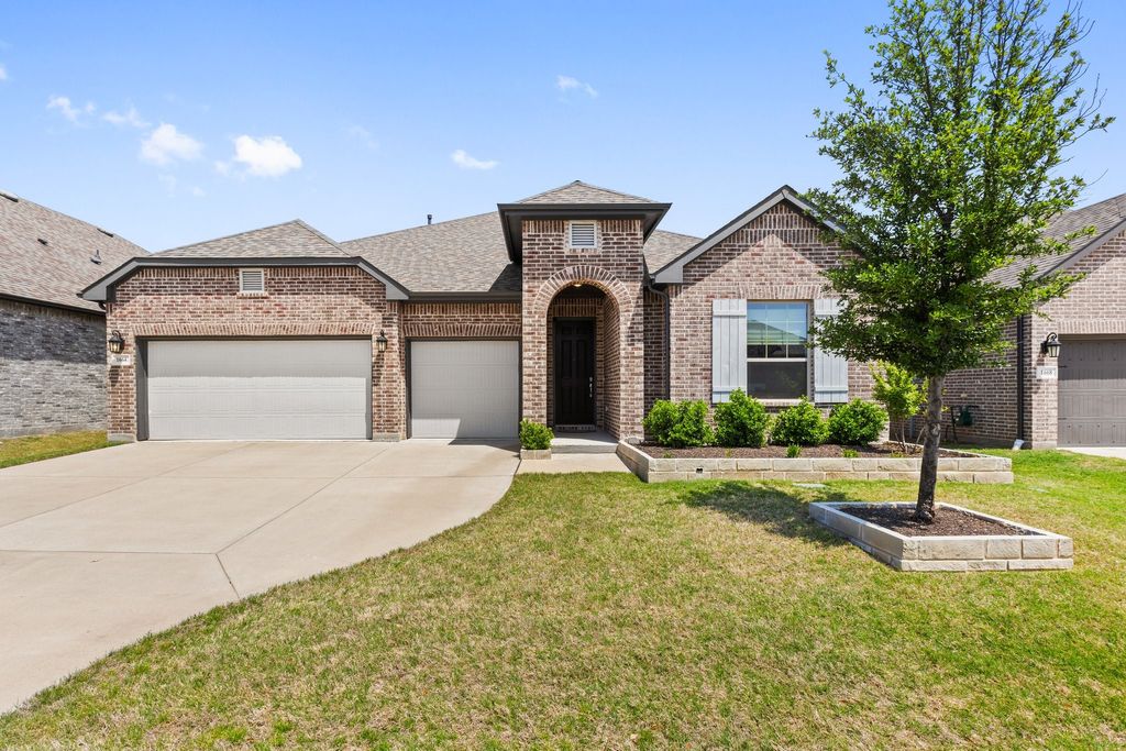 1664 Sheldon Drive, Forney, TX 75126