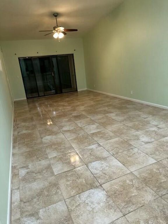 1901 Sabal Ridge Court E, Palm Beach Gardens, FL 33418