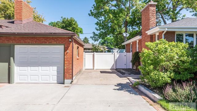38 Harvard Street, Pocatello, ID 83201
