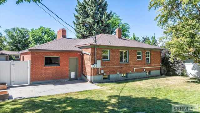 38 Harvard Street, Pocatello, ID 83201