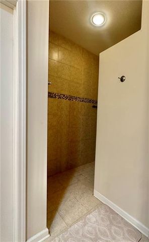 331 Gold Cove Lane, Johns Creek, GA 30097