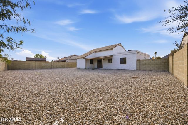 4509 W TOPEKA Drive, Glendale, AZ 85308