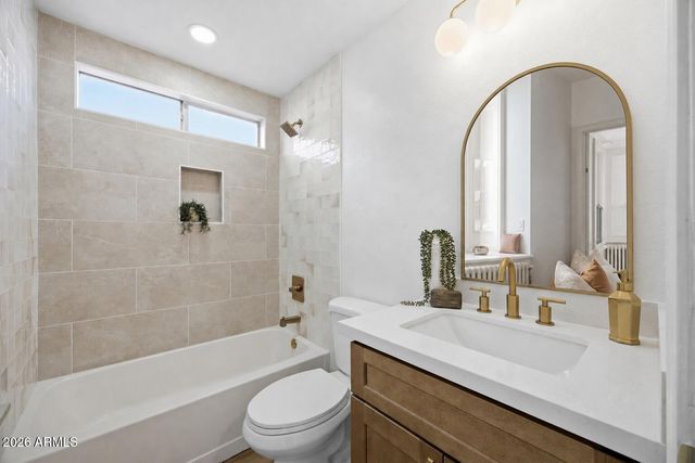 4509 W TOPEKA Drive, Glendale, AZ 85308