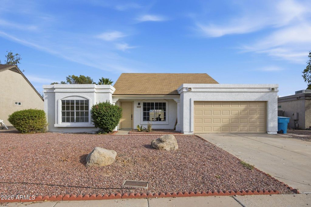 4509 W TOPEKA Drive, Glendale, AZ 85308